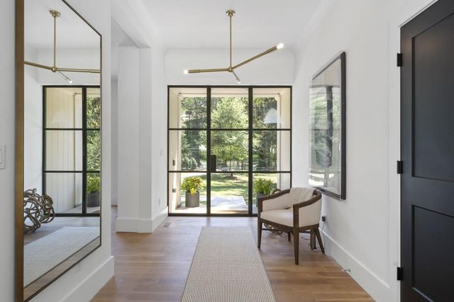 447 Valley Road, Atlanta, GA 30305