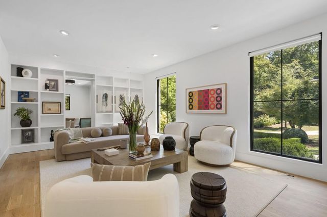447 Valley Road, Atlanta, GA 30305