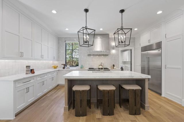447 Valley Road, Atlanta, GA 30305