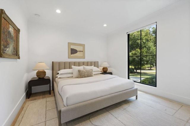 447 Valley Road, Atlanta, GA 30305