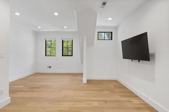 447 Valley Road, Atlanta, GA 30305