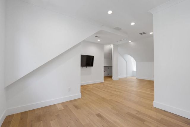 447 Valley Road, Atlanta, GA 30305