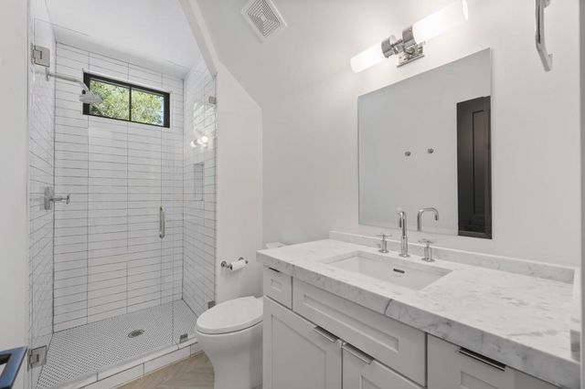 447 Valley Road, Atlanta, GA 30305