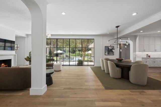 447 Valley Road, Atlanta, GA 30305