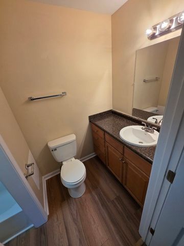 800 Anderson Ln Apt A3, Madison, TN 37115