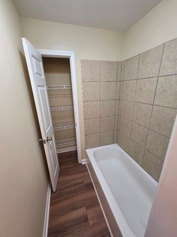 800 Anderson Ln Apt A3, Madison, TN 37115