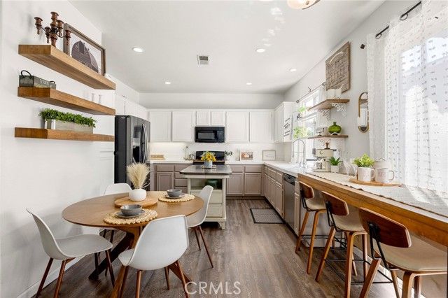 1340 Goldeneagle drive, Corona, CA 92879