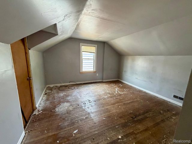 15431 Saratoga Street, Detroit, MI 48205