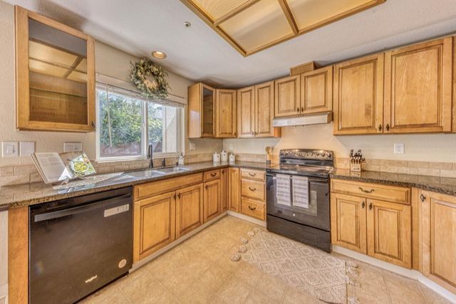 806 Danbury Street, Salinas, CA 93906