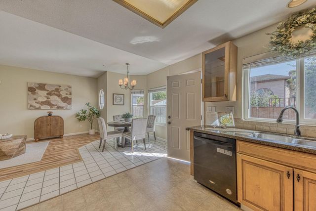 806 Danbury Street, Salinas, CA 93906