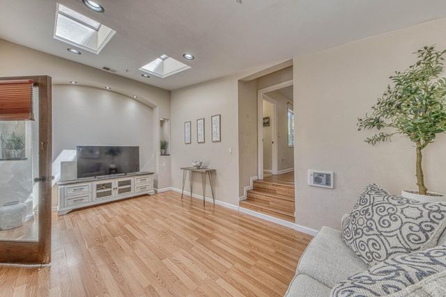 806 Danbury Street, Salinas, CA 93906