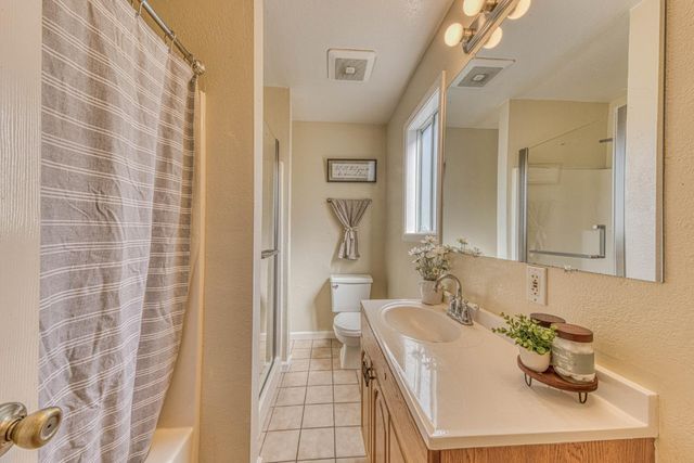 806 Danbury Street, Salinas, CA 93906