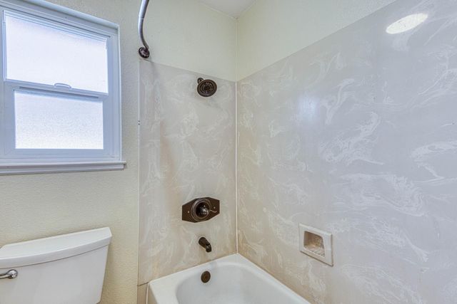 806 Danbury Street, Salinas, CA 93906