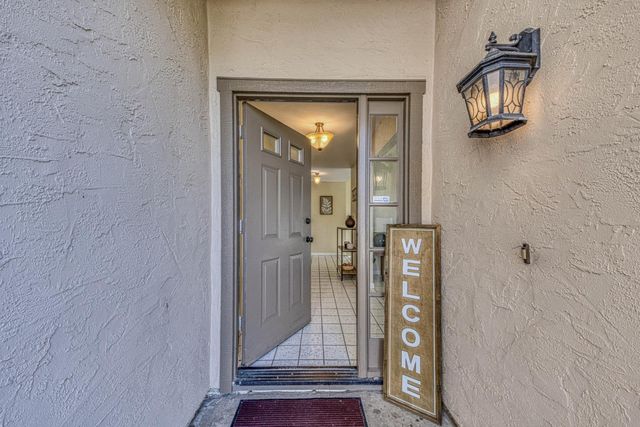 806 Danbury Street, Salinas, CA 93906