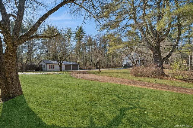 37 Nober Strunk Road, Narrowsburg, NY 12764