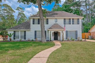 711 Lodgehill Lane, Houston, TX 77090