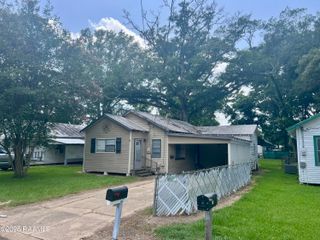 231 N 10th Street, Eunice, LA 70535