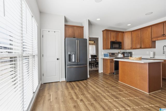 6132 BENT BROOK DRIVE, Bessemer, AL 35022