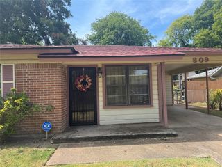 809 NAVAHO, Shreveport, LA 71107