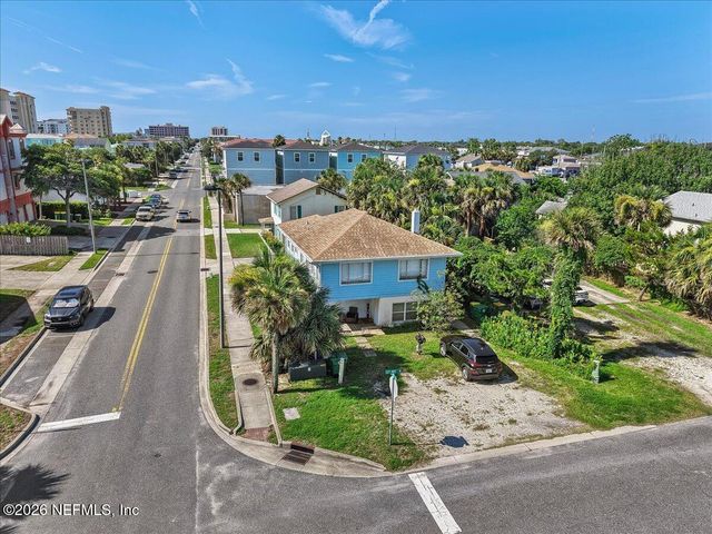 208 13TH Avenue N, Jacksonville Beach, FL 32250