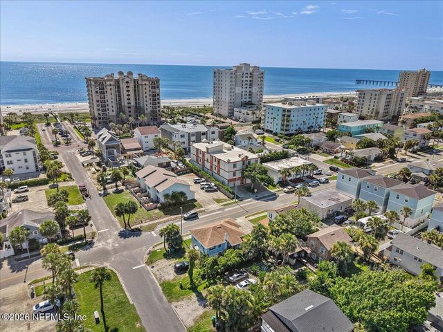 208 13TH Avenue N, Jacksonville Beach, FL 32250