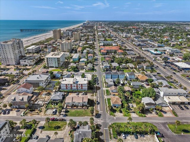208 13TH Avenue N, Jacksonville Beach, FL 32250