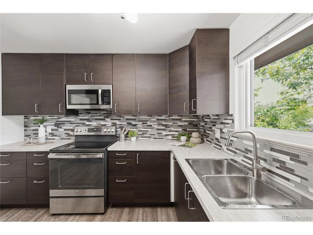 804 S Queen Way, Lakewood, CO 80226