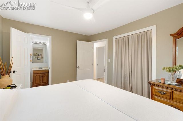 124 E Circle Drive, Canon City, CO 81212