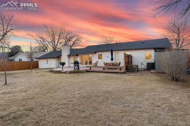 124 E Circle Drive, Canon City, CO 81212