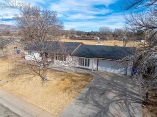 124 E Circle Drive, Canon City, CO 81212