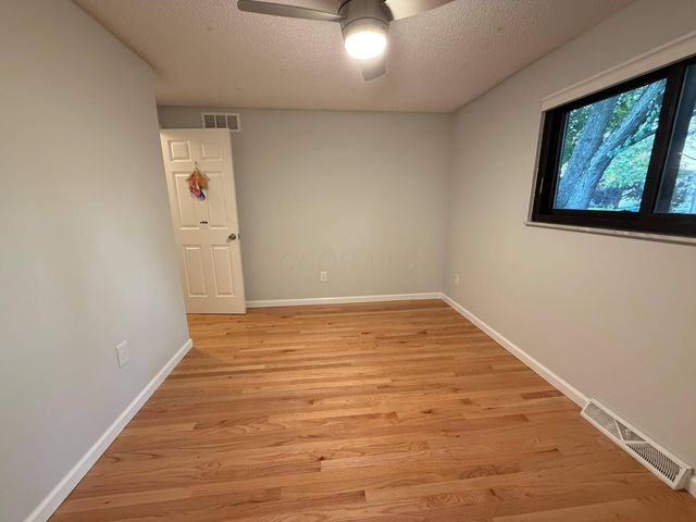 1938 Hamrock Drive, Powell, OH 43065