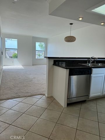 3440 Hathaway Avenue 323, Long Beach, CA 90815