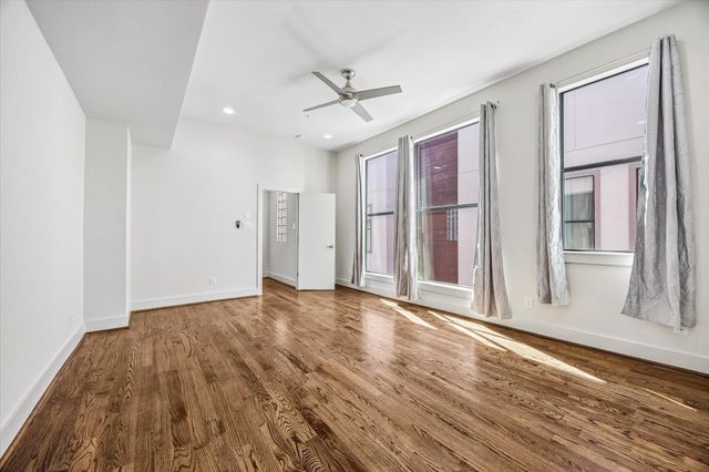 1215 Summer Street A, Houston, TX 77007