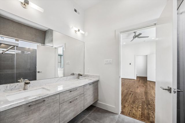 1215 Summer Street A, Houston, TX 77007