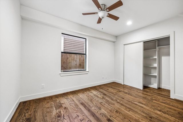 1215 Summer Street A, Houston, TX 77007