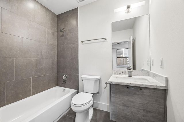 1215 Summer Street A, Houston, TX 77007