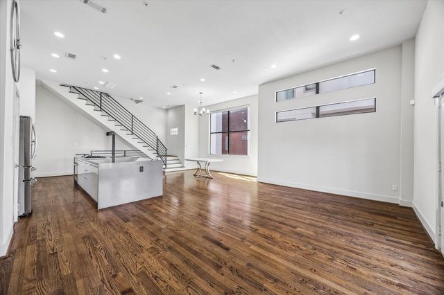 1215 Summer Street A, Houston, TX 77007