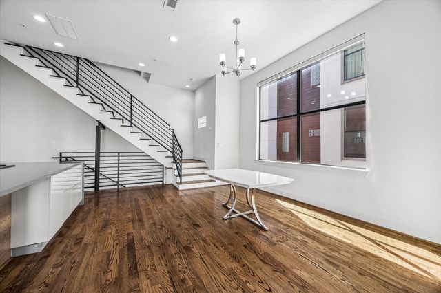 1215 Summer Street A, Houston, TX 77007
