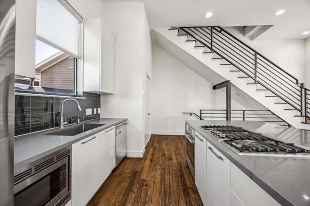 1215 Summer Street A, Houston, TX 77007