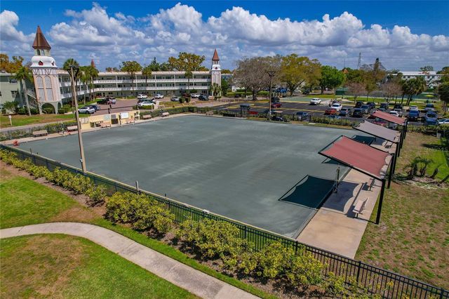 2257 WORLD PARKWAY BOULEVARD W 61, Clearwater, FL 33763