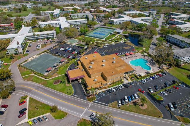 2257 WORLD PARKWAY BOULEVARD W 61, Clearwater, FL 33763