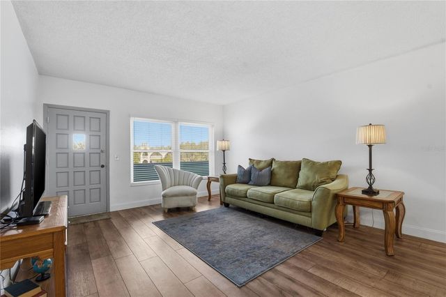 2257 WORLD PARKWAY BOULEVARD W 61, Clearwater, FL 33763