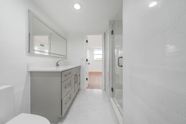 5301 NW 2nd Avenue, Boca Raton, FL 33487