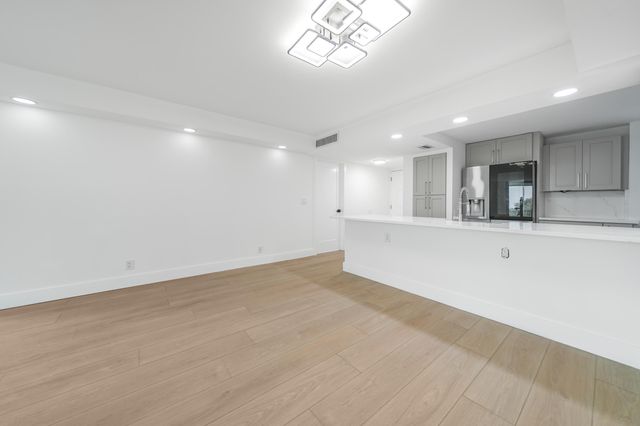 5301 NW 2nd Avenue, Boca Raton, FL 33487