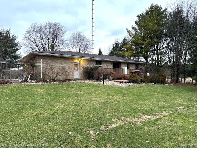 9776 Marsh Road, Conway Township, MI 48836