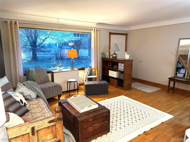 9776 Marsh Road, Conway Township, MI 48836