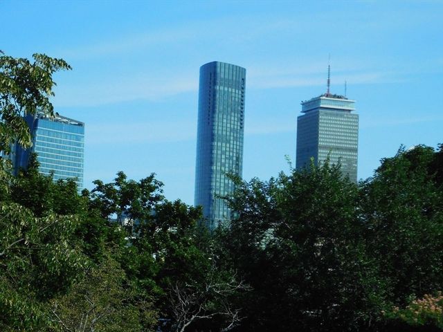 41 Greenwich St, Boston, MA 02120