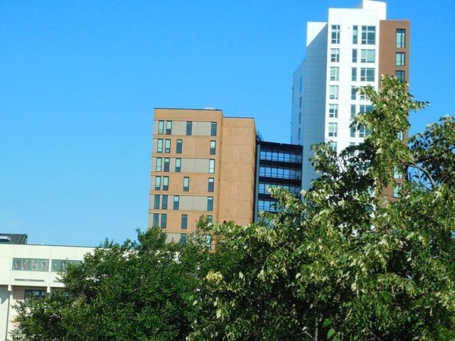 41 Greenwich St, Boston, MA 02120