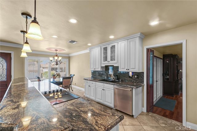 31311 Emperor, Canyon Lake, CA 92587