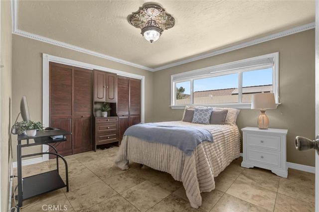 31311 Emperor, Canyon Lake, CA 92587